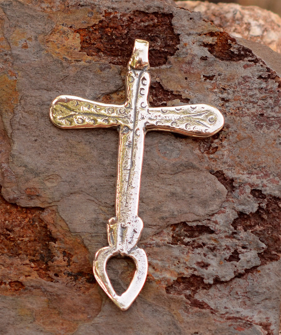 Mexican Cross with Heart, SS-213